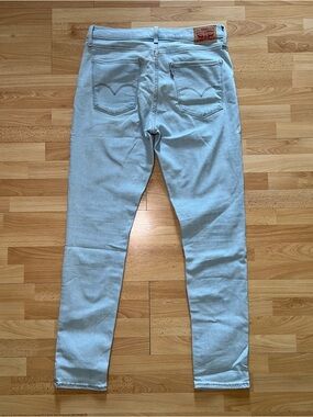 Levi's Light Blue High-Rise Skinny Jeans W30 L30